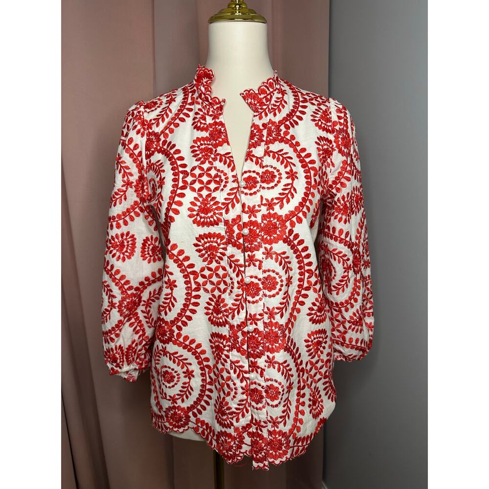 EUC Sunday Up Sz Small Red White Floral Embroidered Scalloped Edges Boutique